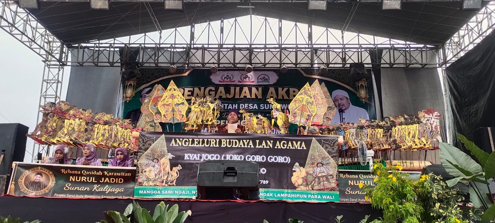KYAI JOKO GORO GORO HADIR DALAM RANGKA MERTI DESA SUMOWONO DAN MERTI PASAR DESA SUMOWONO TAHUN 2026